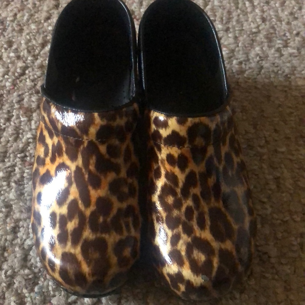 Sanita leopard clog size 37 EUC